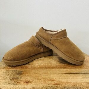 UGG Women's Classic Slippers Chestnut Size 10 SN 1108193 Shearling Lined